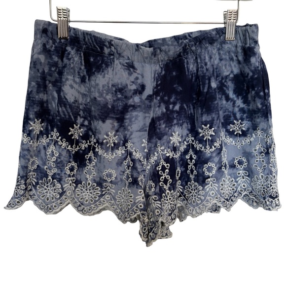 Kendall & Kylie Blue & White Tie Dye Boho Embroidered Shorts Medium - Picture 4 of 9